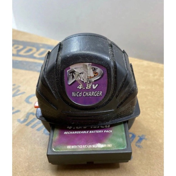 TYCO RC 4.8V NiCd Battery Charger With Battery 2006 Not Tested - Picture 1 of 6